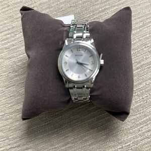 Woman’s Bulova Watch NWT